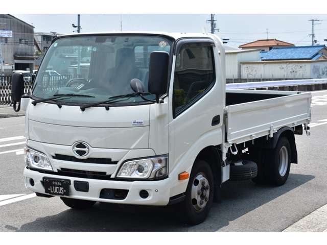 Hino Dutro 7