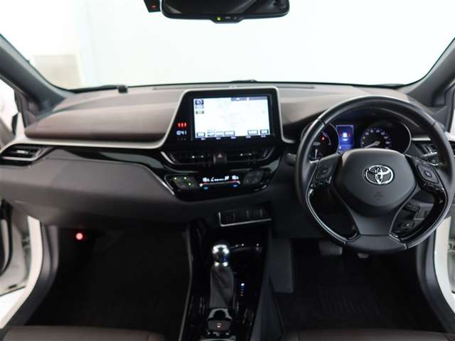 Toyota C-HR 8