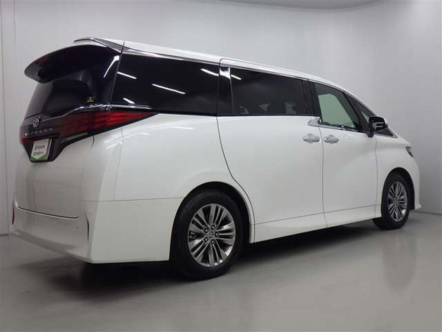 Toyota Alphard Z 6