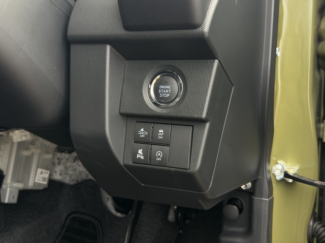 Daihatsu Taft 8