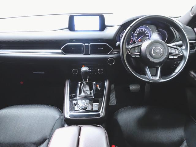 Mazda CX-8 12