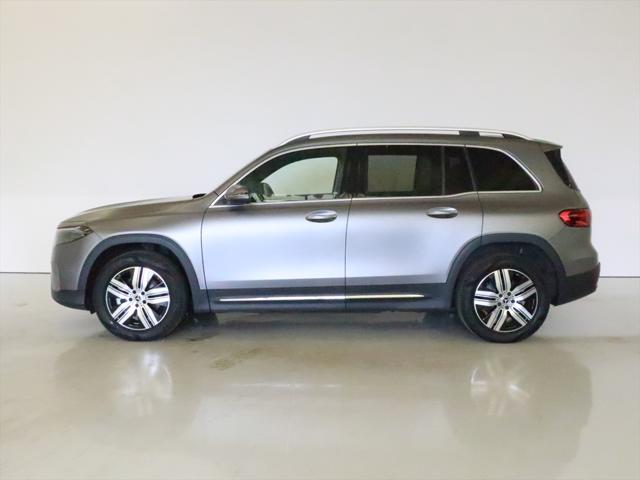 Mercedes-Benz EQB 5
