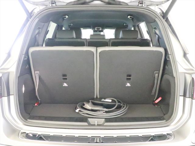 Mercedes-Benz EQB 10