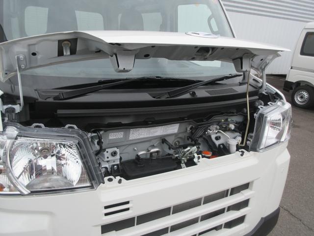 Daihatsu Hijet Cargo 2