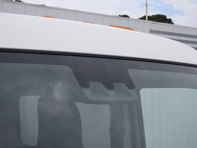 Daihatsu Hijet Cargo 5