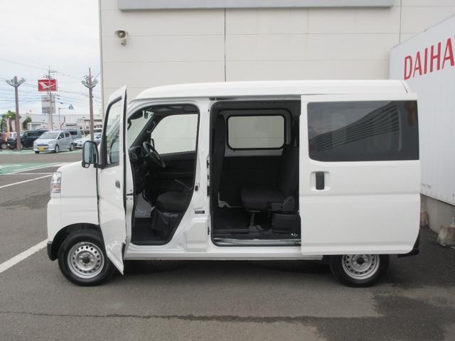 Daihatsu Hijet Cargo 10