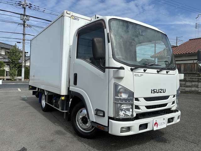 Isuzu Elf 3
