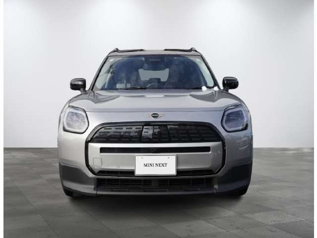 MINI Countryman 8