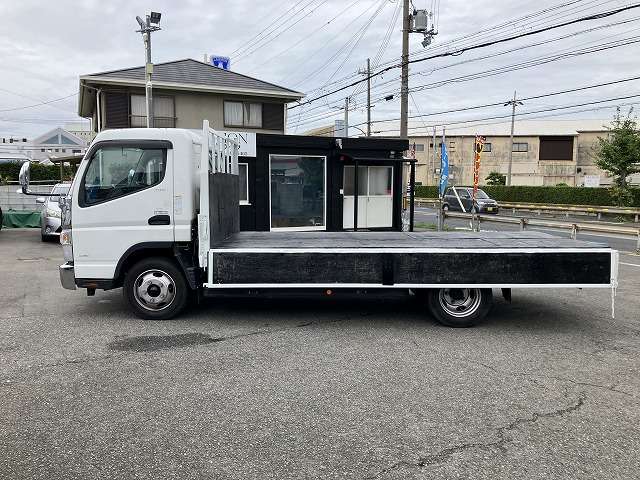 Mitsubishi Fuso Canter 11