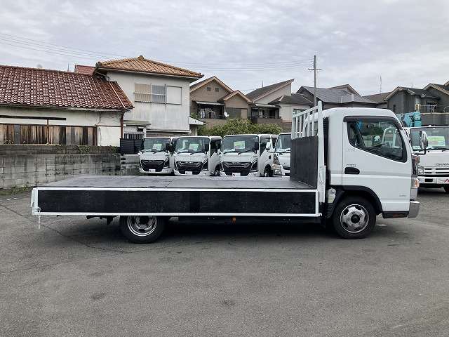 Mitsubishi Fuso Canter 12