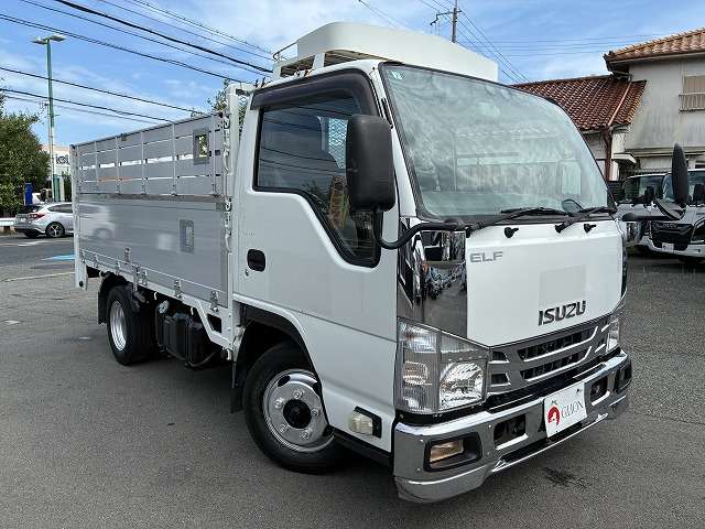 Isuzu Elf 3