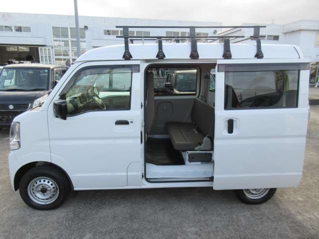 Nissan NV100 Clipper 5