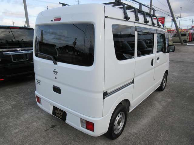Nissan NV100 Clipper 8