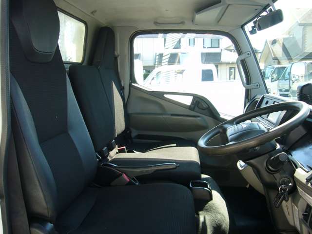 Mitsubishi Fuso Canter 12