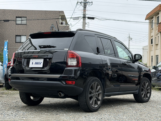 Jeep Compass 8