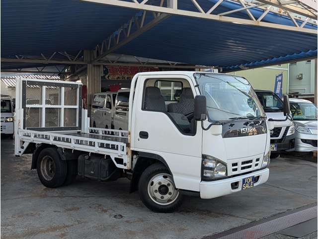 Isuzu Elf 9
