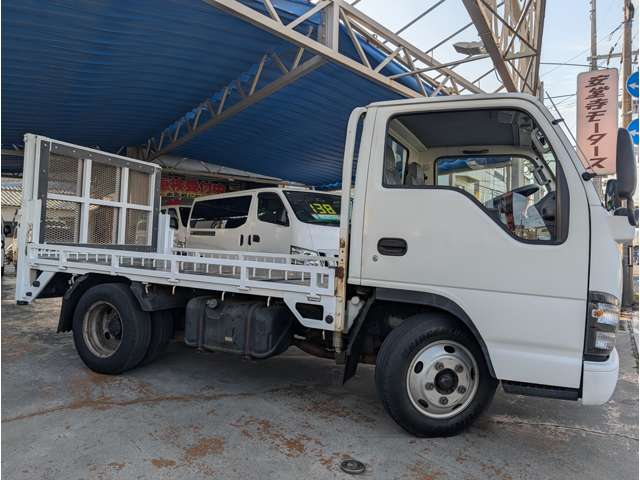 Isuzu Elf 10
