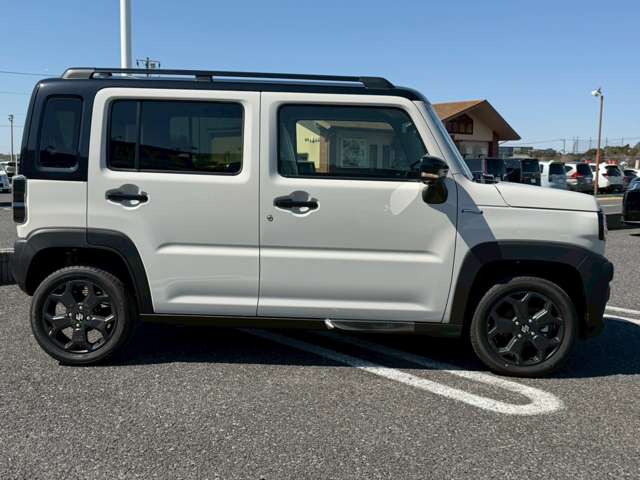 Suzuki Hustler 10