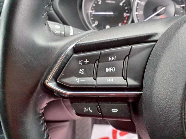 Mazda CX-8 9