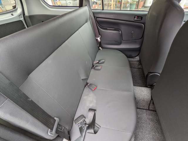 Toyota Probox Van 7