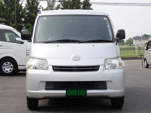 Toyota Light Ace Van 6