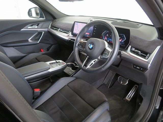 BMW X2 4