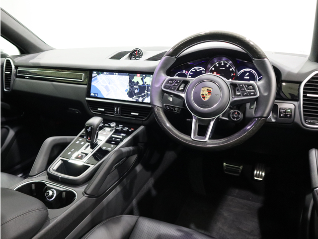 Porsche Cayenne Coupe 12
