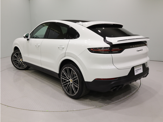 Porsche Cayenne Coupe 3