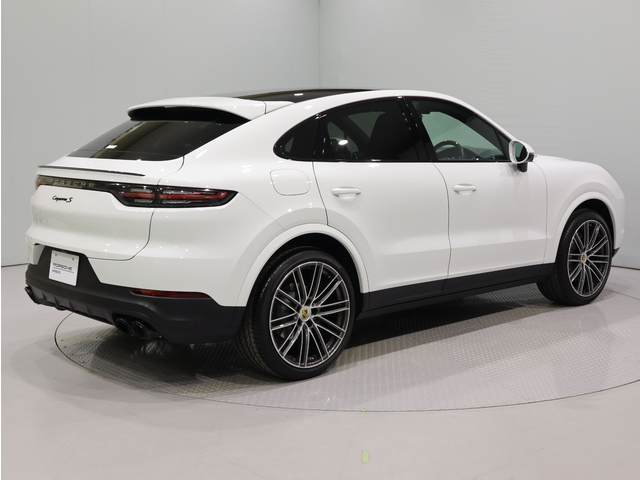 Porsche Cayenne Coupe 5