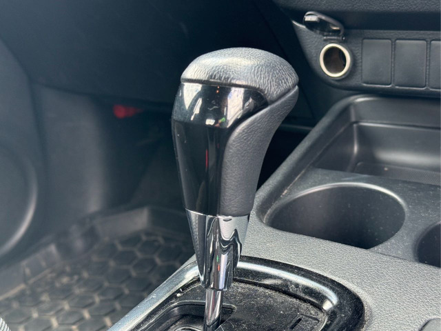 Toyota Hilux 11