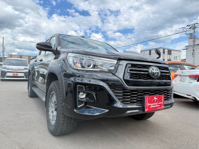 Toyota Hilux 2