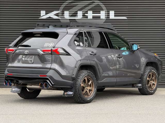 Toyota RAV4 8