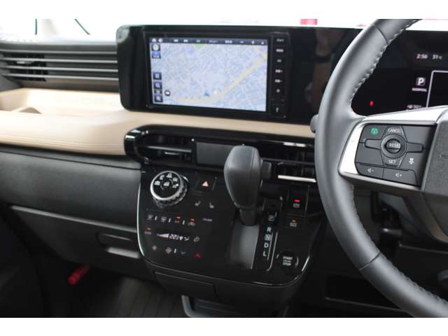 Mitsubishi Delica Mini 8