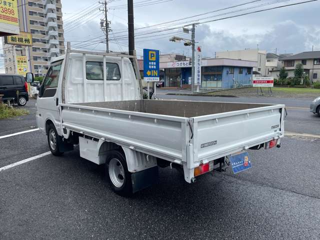 Mazda Bongo Truck 10