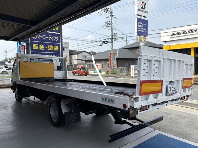 Mitsubishi Fuso Canter 6