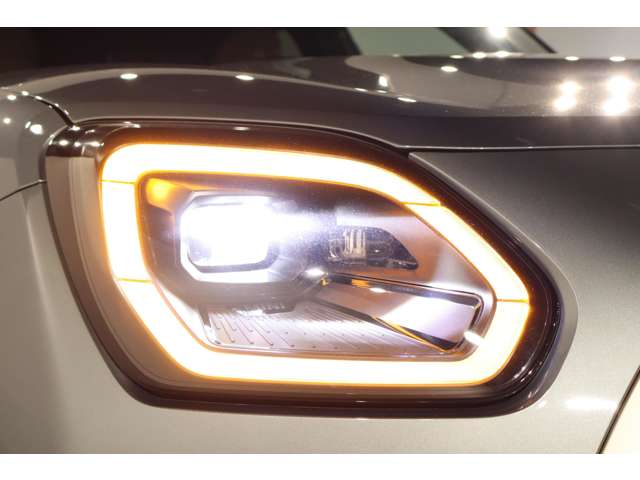 MINI Countryman 11