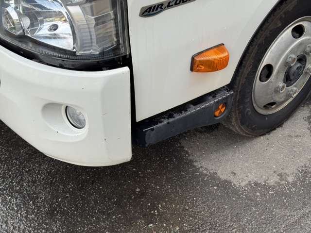 Hino Dutro 12