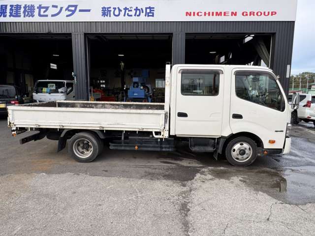 Hino Dutro 8