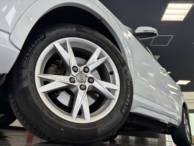 Audi Q3 5