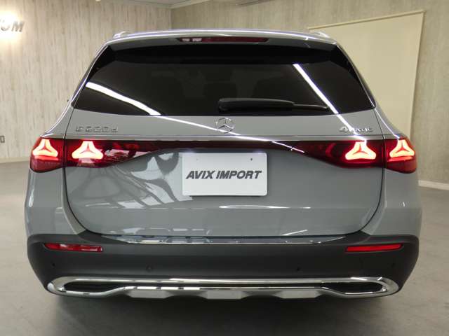 Mercedes-Benz E-Class All-Terrain 4