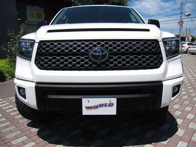 Toyota Tundra 3