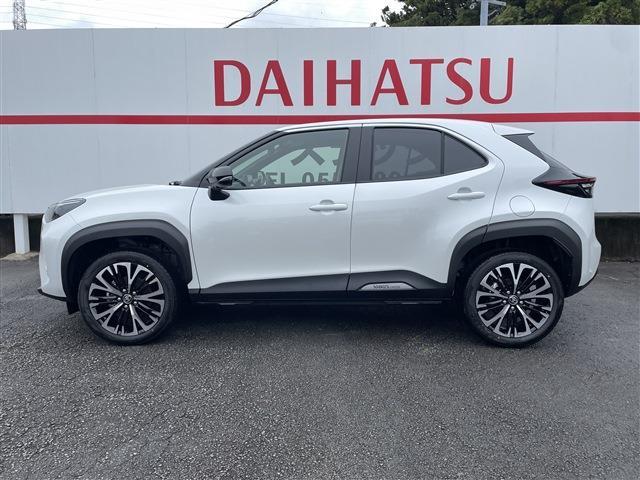 Toyota Yaris Cross 12