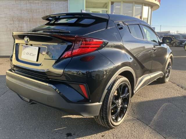 Toyota C-HR 5