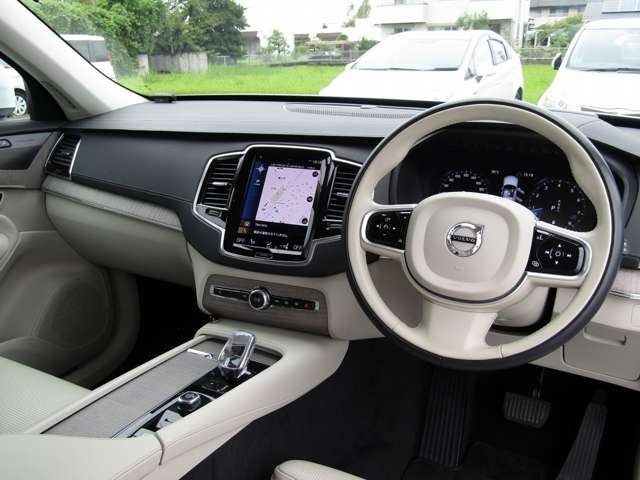 Volvo XC90 3