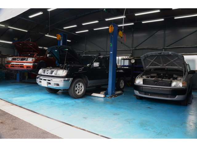 Nissan Datsun 4