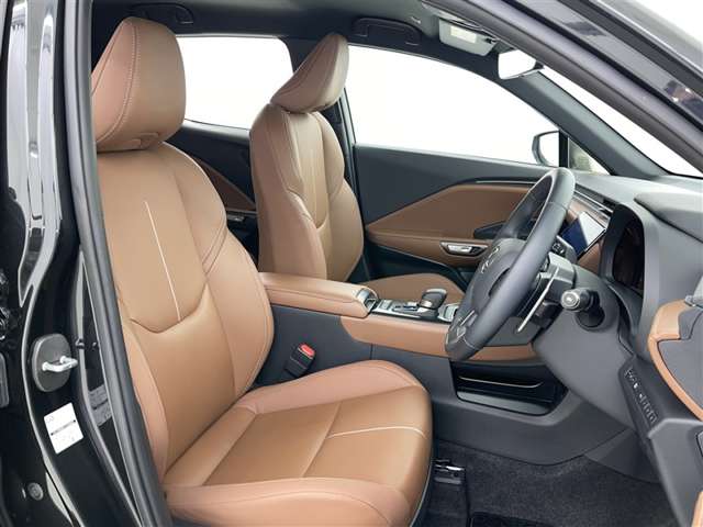Lexus LBX 2