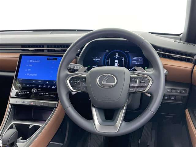 Lexus LBX 3