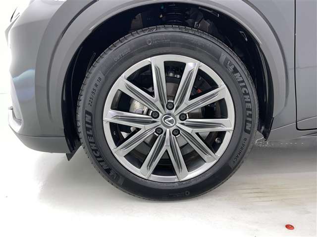 Lexus LBX 6