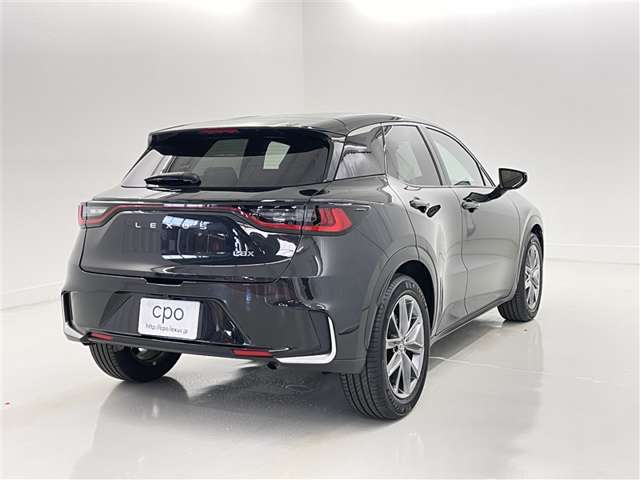 Lexus LBX 9