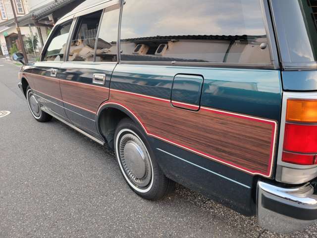 Toyota Crown Van 11